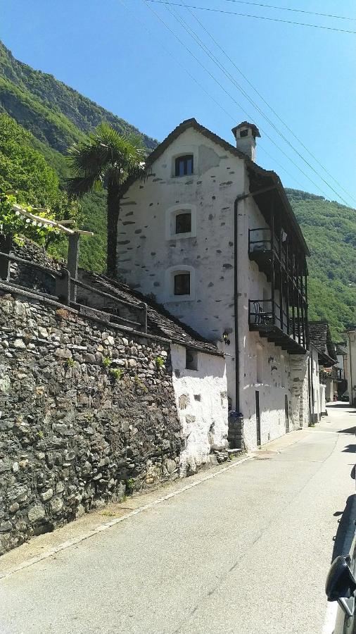 Residenza Americana Someo 외부 사진